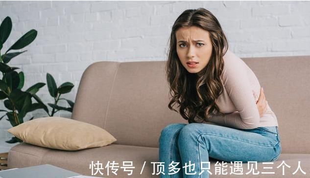 例假期间|女生来例假时,月经中出现像“肉”一样的血块?为了健康,莫大意