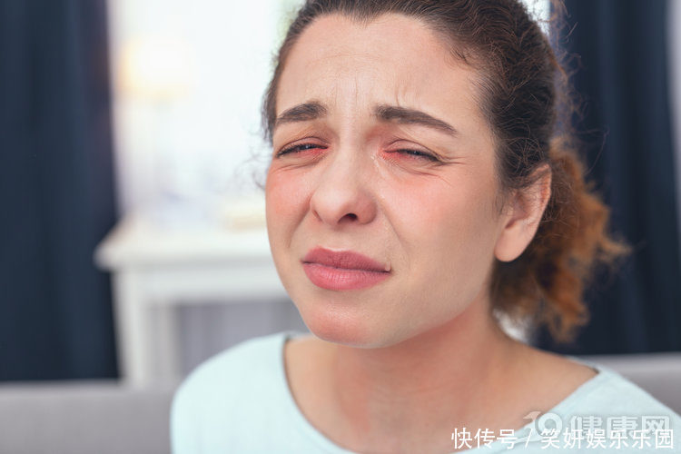 红枣养生功效多，但医生建议：这4类人最好别吃，越吃越伤身