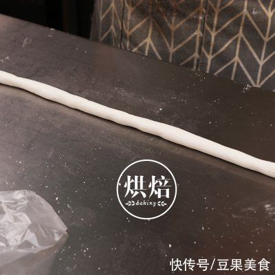 10g|老妈做的糯米白糖糕，怎么吃都不腻