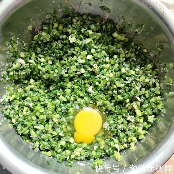 你的饺子香吗很多人拌馅都放错了“油”，难怪没有北方地道！