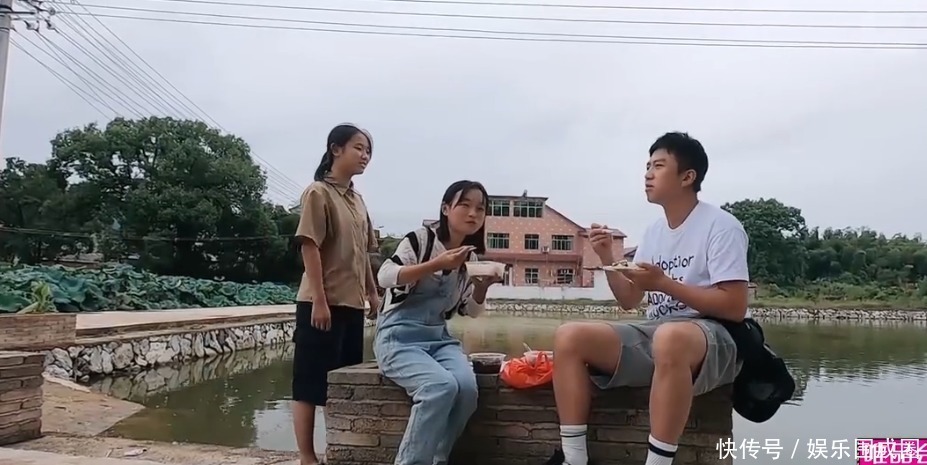 超哥|邓超骗小女孩,想去人家里打工,看给人吃的啥饭暴露明星素质