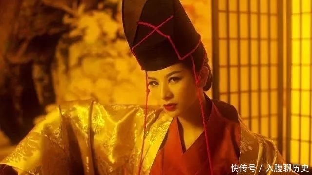 金庸小说中,4人练过葵花宝典,真正练成的人只有1人,不是东方不败!