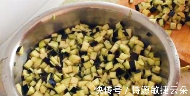 秋天，吃南瓜冬瓜不如吃它，经常上火多吃点，蒸着吃最香，别错过！