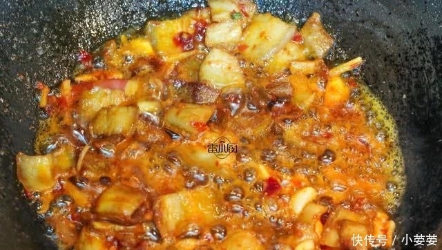 这个菜胖子可不要吃,太好吃容易上瘾,我家每个月只敢吃1顿