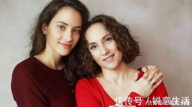 无知 1000元口红由孩子“摧残”，妈妈：初衷不错，但就是无知