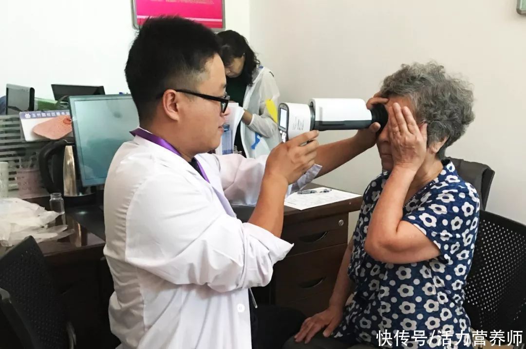 致癌|糖尿病人如果不想得肾病，那么这3类食物，最好一口都不要再吃