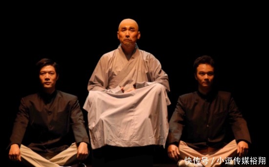 文章|为啥鲁迅的文章会渐渐的被从课本中删除?其中的原因引人深思