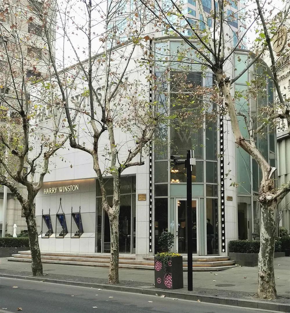 戒指|145万祖母绿戒指半年没到手,店家反复修改,把宝石弄破了