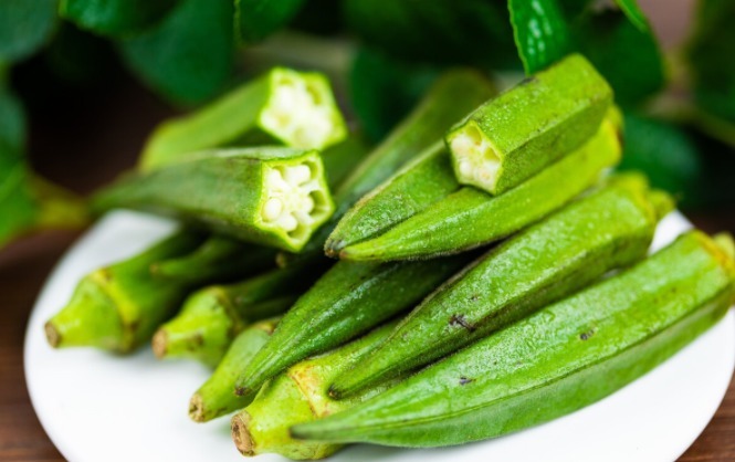 秋葵焯水是不对的,大厨教你正确做法,鲜香嫩滑入味,营养不流失