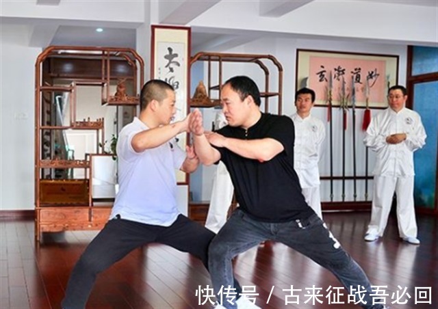 卸任|马云保镖曾舍命挡子弹,年入百万买房买车,马云卸任后过得咋样?