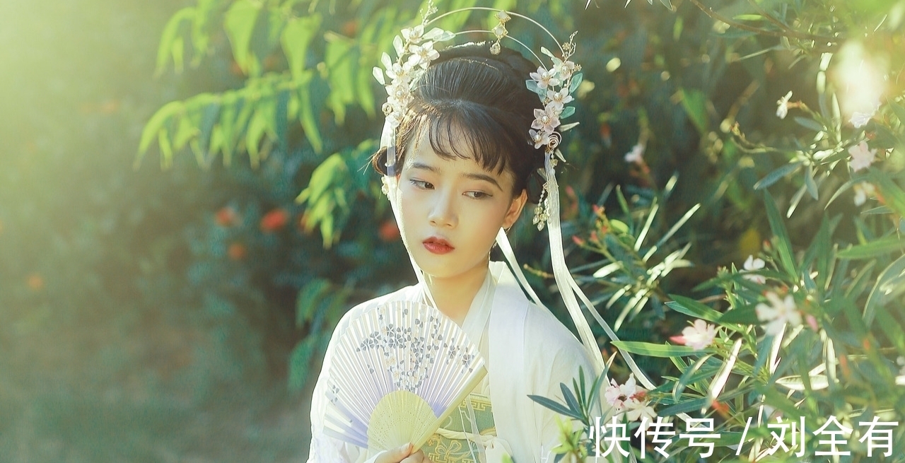 莫奈何|诗·十首丨不随夜雪无穷落,只看梅枝别样红