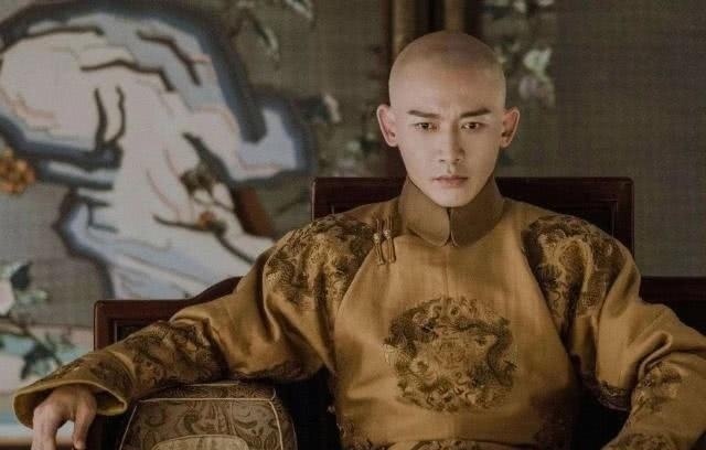 乾隆|乾隆一生作4万首诗,有一首入选小学课本,小学生看一遍就会背