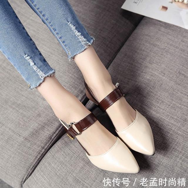 新款尖头包|别再傻傻穿高跟凉鞋了,现在大家都穿这种低跟鞋,今年特流行