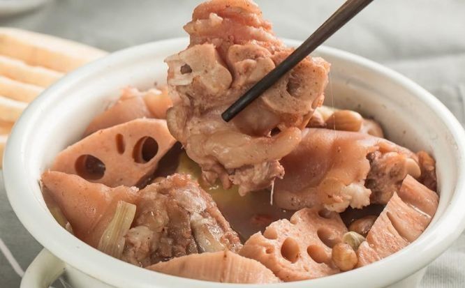 益血生肌健脾开胃止血散瘀,软糯入味不肥腻,真香