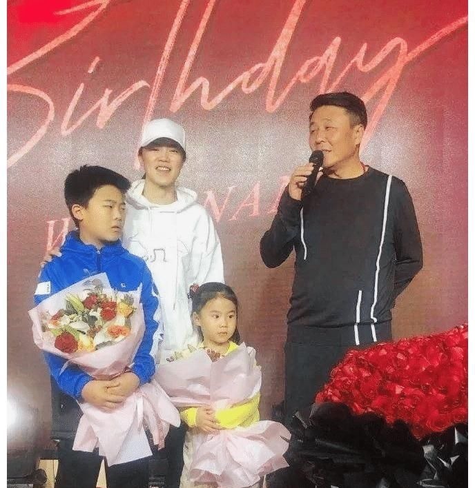 国家队|奥运冠军也搞“世袭制”?邓亚萍的儿子15岁夺冠,邹市明的儿子10岁入选国家队