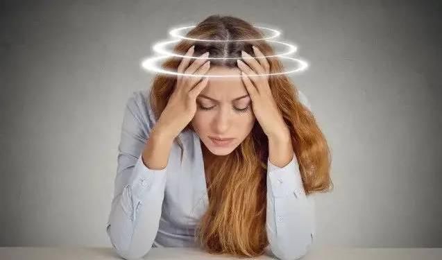 血管健康|脑梗“最怕”一种水,敞开喝,血栓悄悄减少,血管会“感激”你