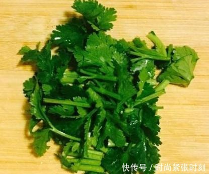 9月最好喝的汤,简单几步就能做好,营养高味道棒,5元煮一锅!
