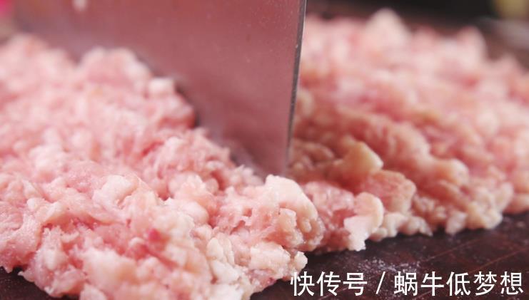 调料|包饺子调肉馅，只会加调料不好吃！教您正确做法，饺子喷香好吃