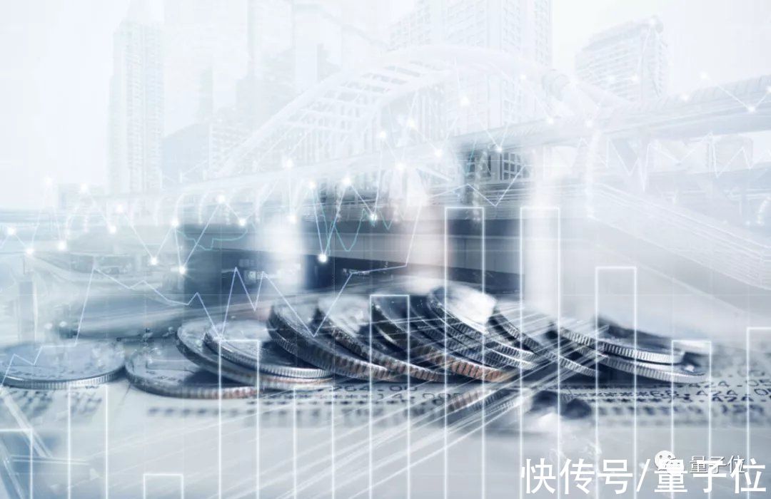 oce李佳琦一晚卖了100亿,有位“硬汉”在背后默默发力