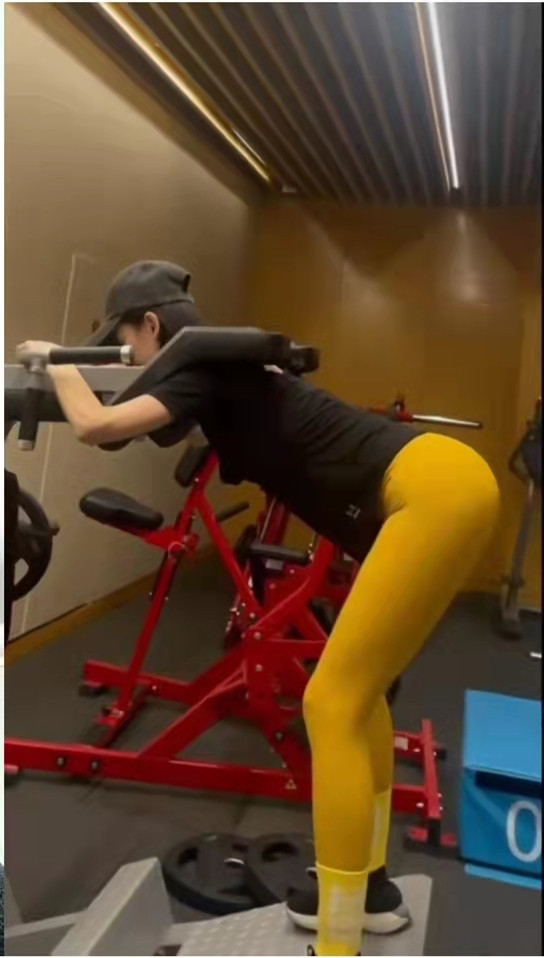 全运会|王皓夫妇变化大!王皓瘦身成功帅气逼人,娇妻爱上撸铁身材火辣