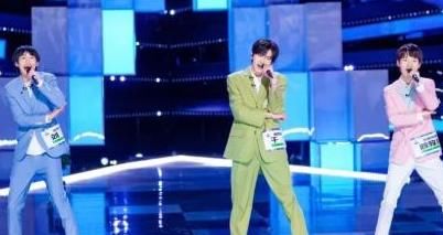 虽然《创4》热度输了《青3》，但Amber靠这一项却赢过了Lisa