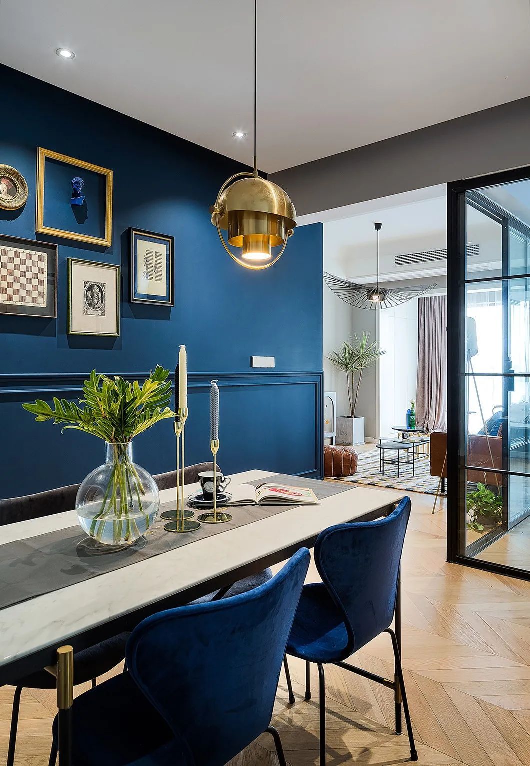 空间|50㎡现代小资范，一个人住的小房子，也能活出精致浪漫的气质