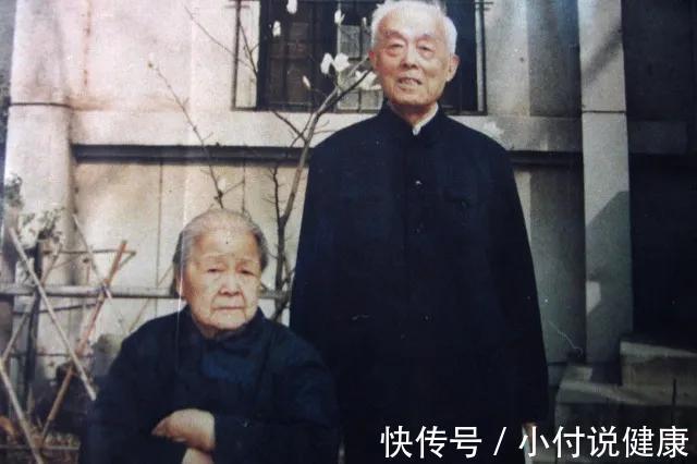 脑细胞|“北大终身教授”99岁季羡林养生秘诀:5个偏方,福寿安康