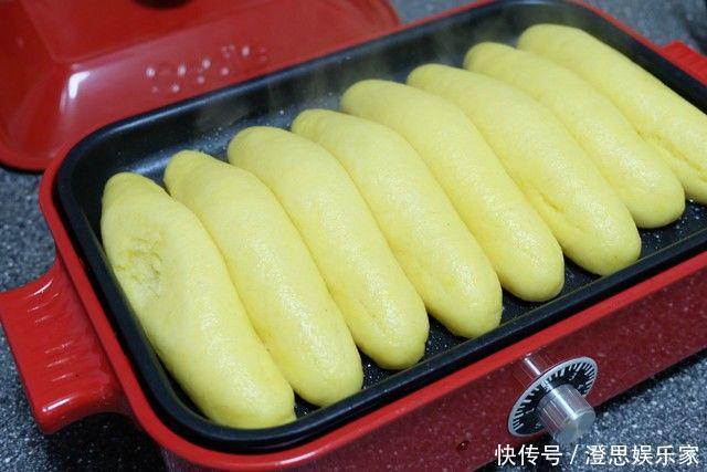微甜|玉米面不蒸不煮,和面时加牛奶,制成棒馍微甜清香特好吃