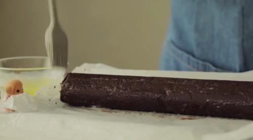  巧克力黄油酥饼，甘纳许细化细腻，配上黄油酥饼香甜入味