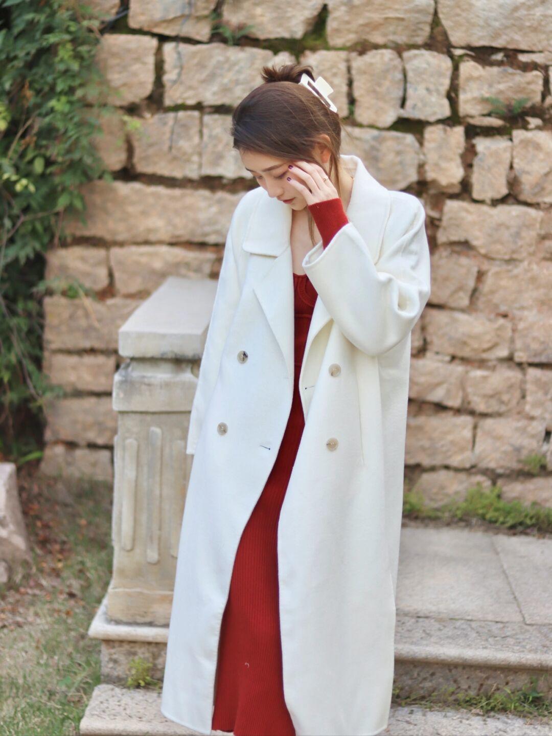 博主|普通人也能将大衣穿的很温柔,借鉴4个造型,轻松演绎高级感