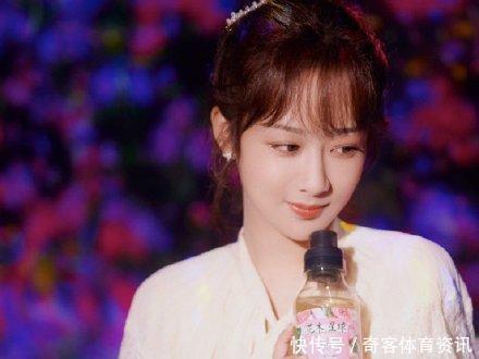 妆面|想要摆脱身上的“廉价感”,就不要再做这3件事了,显土还不好看