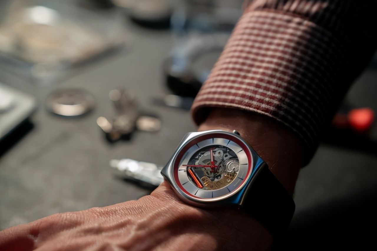 雅克德罗 “几百块”的“手表小米”，竟拯救了靠奢华扬名的瑞士制表业？