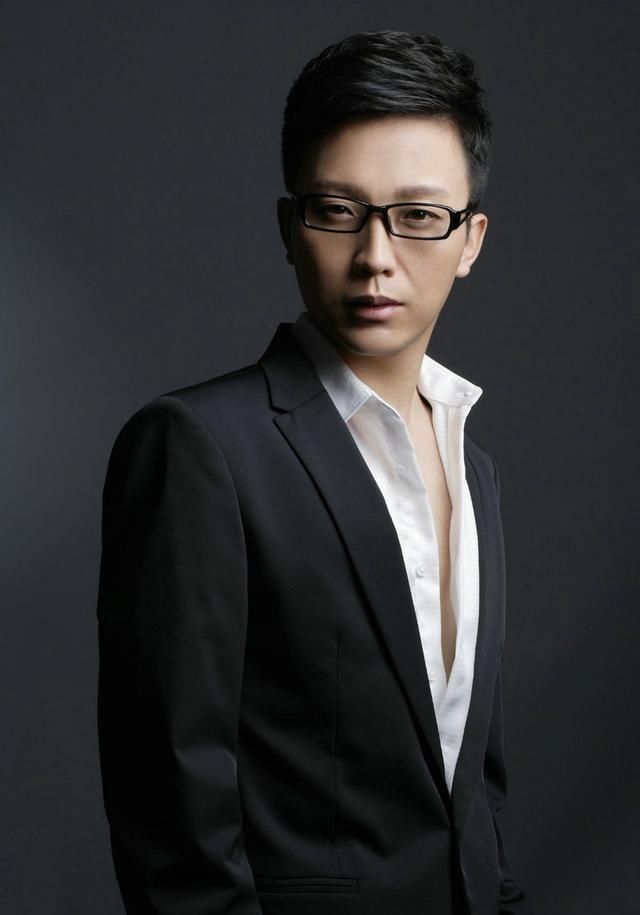  舞台|真正从星光大道舞台上走出来，成功的只有三个人，不知道你认识吗