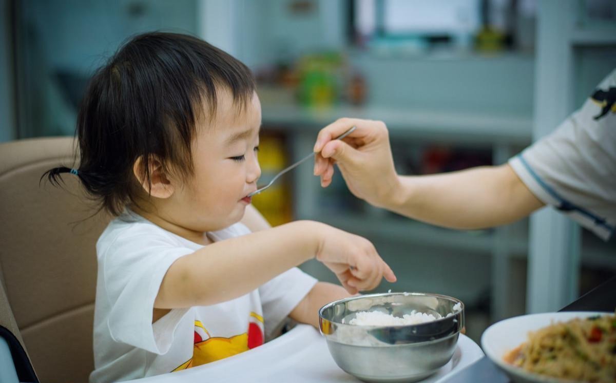 孩子们|这3种早餐最伤害孩子, 孩子不能吃, 大人却喜欢给孩子做