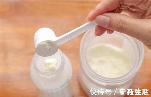 配方|龙凤胎兄妹一个吃母乳，一个喝奶粉，几个月后网友调侃重女轻男