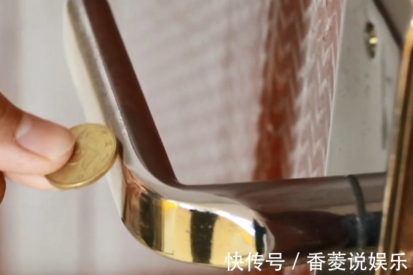 好多人|出门前用硬币碰一下门把手好多人不知道有啥用，学会受用一生！