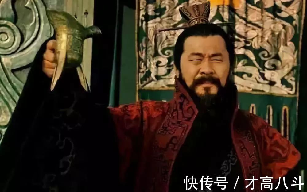 杜康&曹操最出名的三句诗:一句成酒鬼口头禅,一句成无数人座右铭