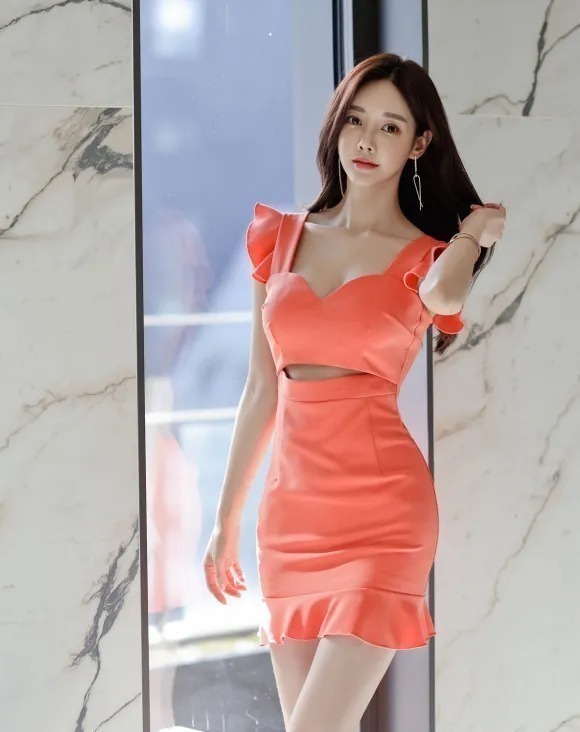 美韵绫波|美图欣赏：孙允珠，仙橘美韵绫波炫色俏皮鱼尾裙