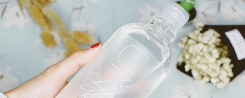 忘带卸妆水可以用牙膏洗脸吗