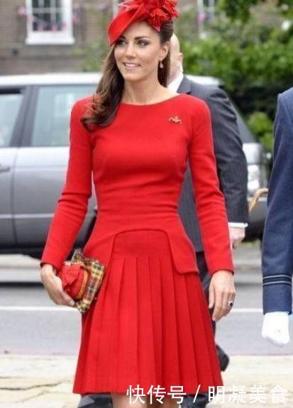凯特王妃又穿百褶裙,这次只是换个颜色,竟比六年前还显年轻