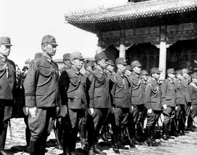 女性|二战时期，最残忍的不是日本士兵，日本女性远比他们疯狂