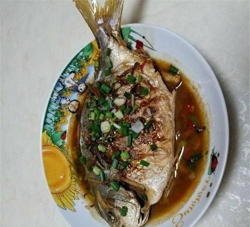 春天想年轻，建议吃的食物，美白肌肤，抑制黑色素形成，身体好