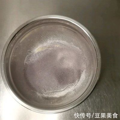 超经典的媲美戚风的黑米糕在家也能做