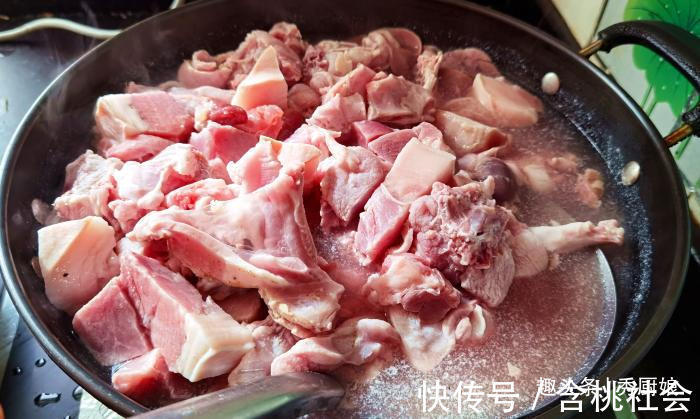 兔子|此肉国内很少人吃，外国人吃到不能自拔，钙是牛肉3倍，别不懂吃