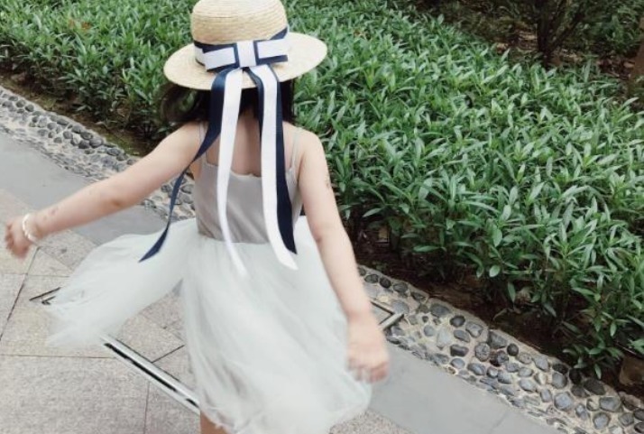 小林|儿子的进口保温杯被摔坏,对方家长只赔50元,园长的做法很大气