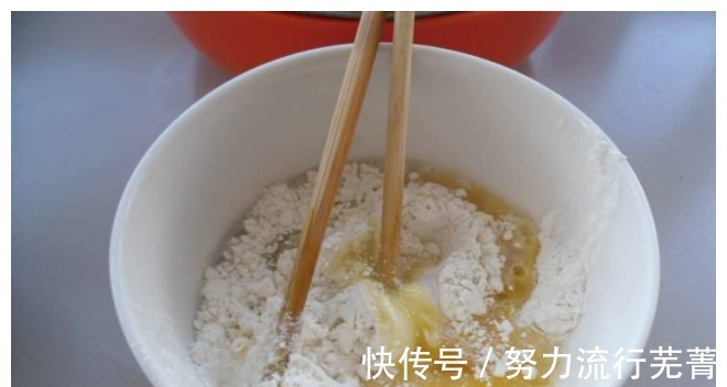 章鱼小丸子|家中自制“虾球”,素食荤做,个个外脆里嫩,“小白”也不怕失败!