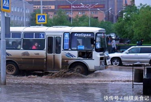 妮萨琳 西伯利亚的冬天:建个房子要7年,上街买菜尽量不说话