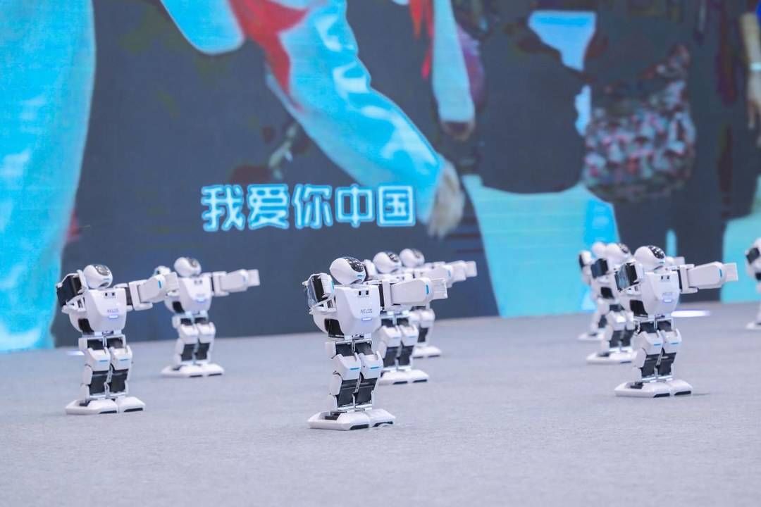 机器人|第23届中国机器人及人工智能大赛重庆选拔赛开赛 100余支队伍角逐全国总决赛参赛名额