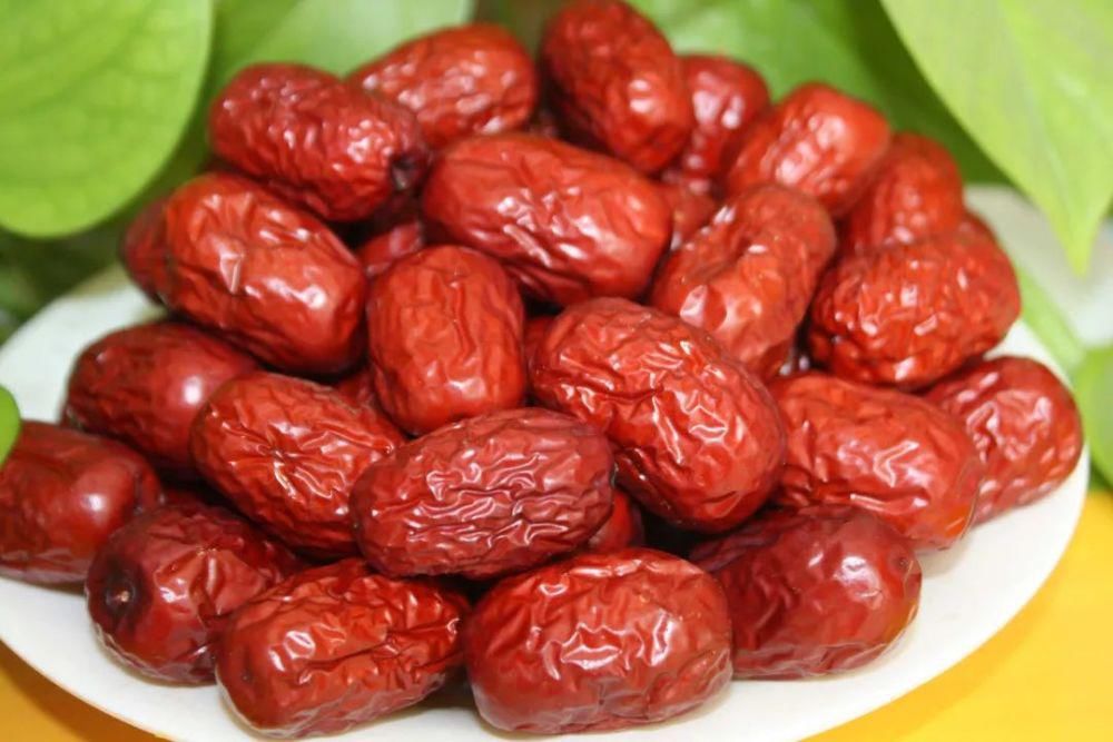 想讓皮膚時刻保持完美狀態(tài)？建議大家多吃這幾種食物！