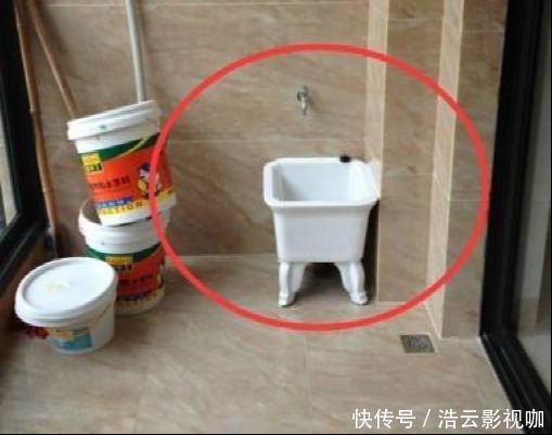 水费|在阳台装上这个“丑东西”，每月水费都能省不少，你学会了没